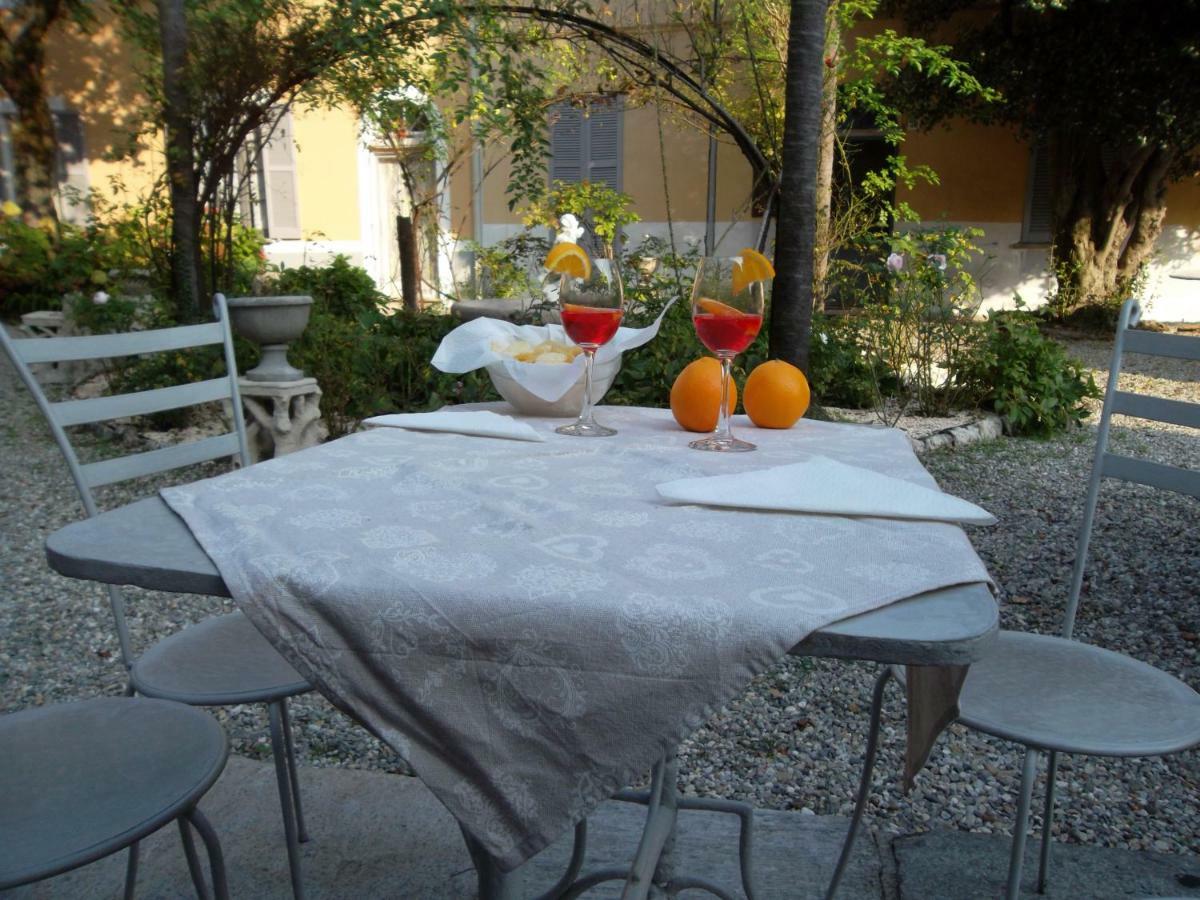 Appartamento Vesna Loft In Luino Esterno foto