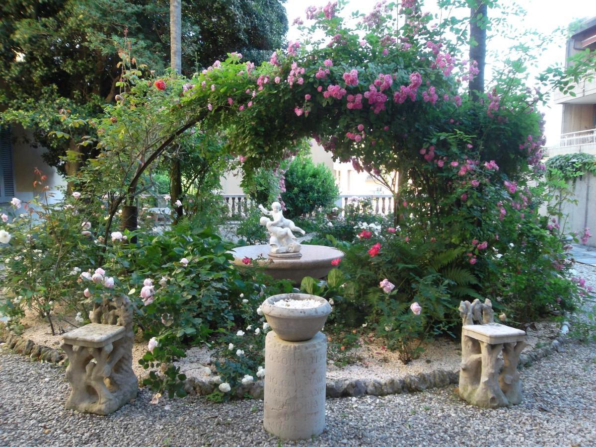 Appartamento Vesna Loft In Luino Esterno foto